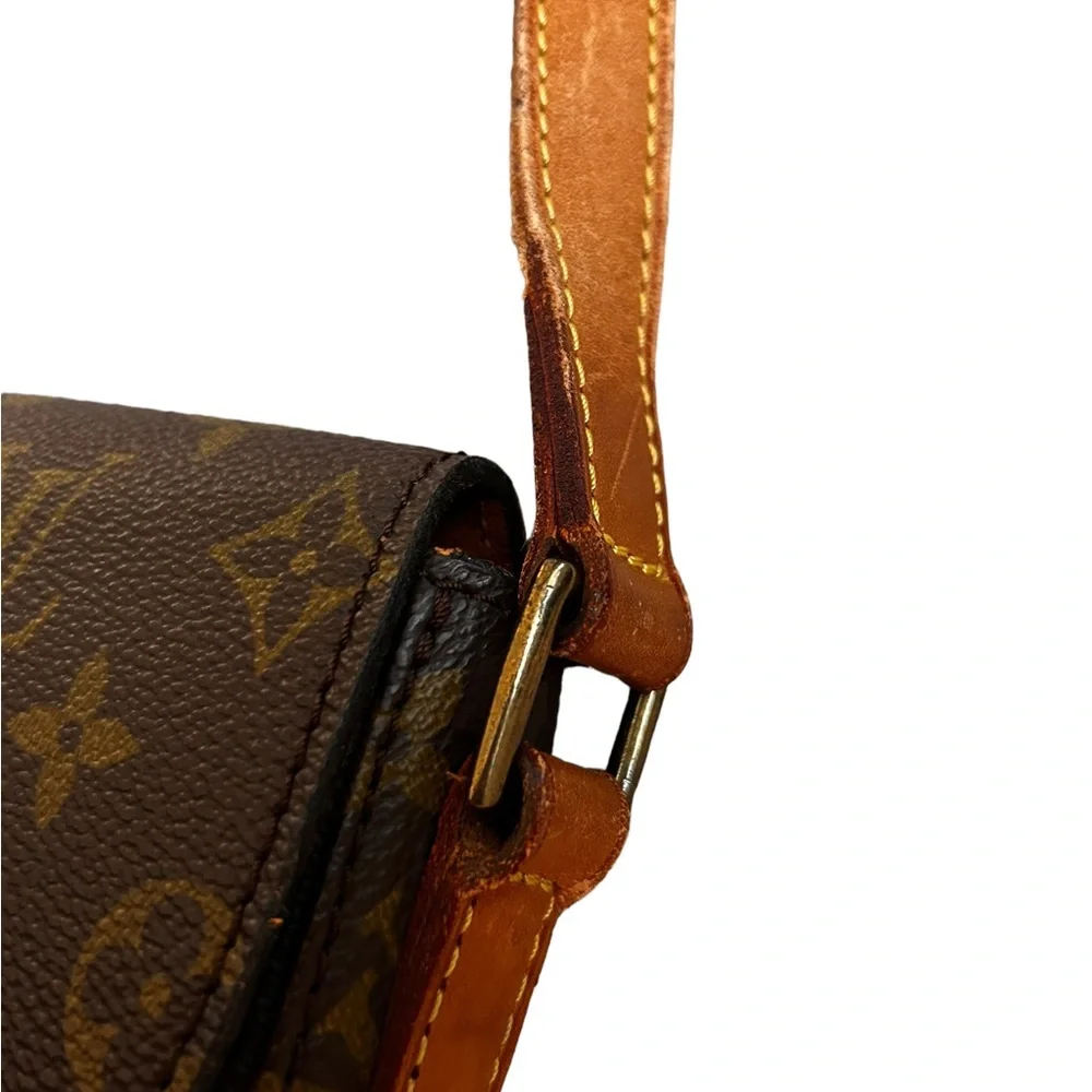 Louis Vuitton Chantilly Crossbody Bag - Picture 16 of 16